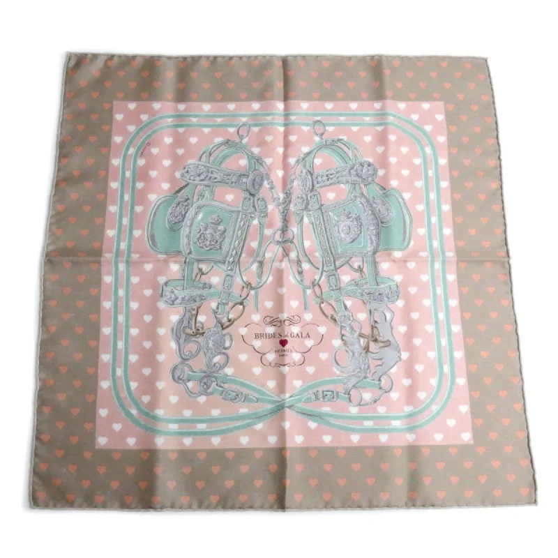 Hermes   pink Silk Scarf (Pre-Owned)