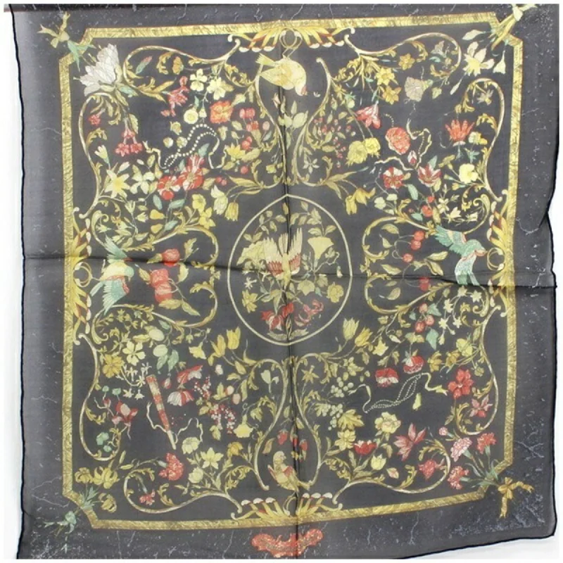 Hermes  Silk Scarf (Pre-Owned)