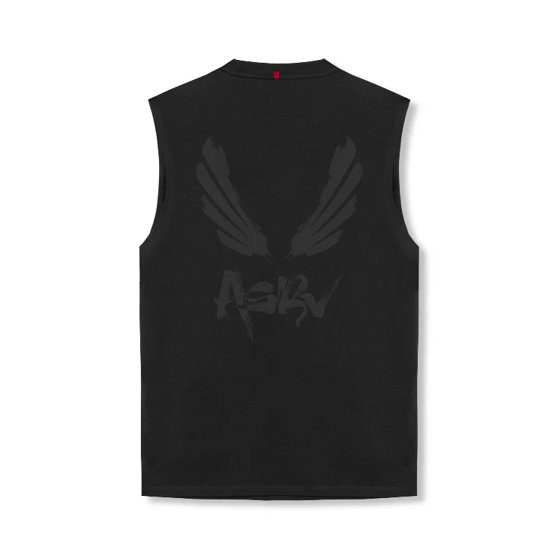 0807. Tech Essential™ Relaxed Cutoff - Black/Black "Brush Wings/ASRV"