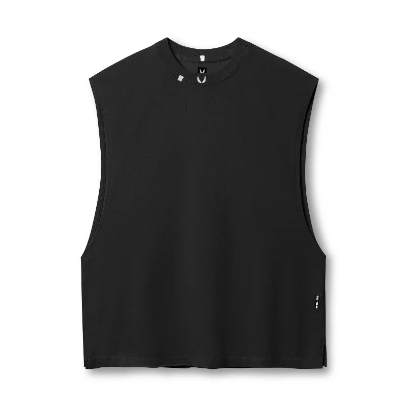 0845. Tech Essential™ Rocker Cutoff - Black