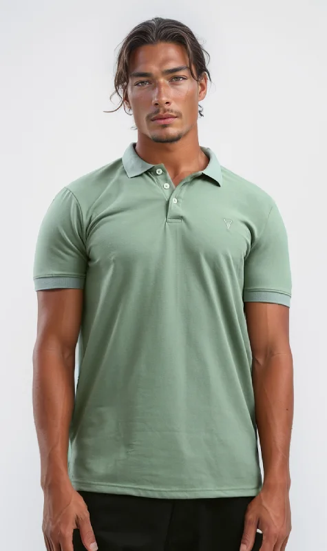 O190828 Classic Collar Solid Light Green Polo Shirt