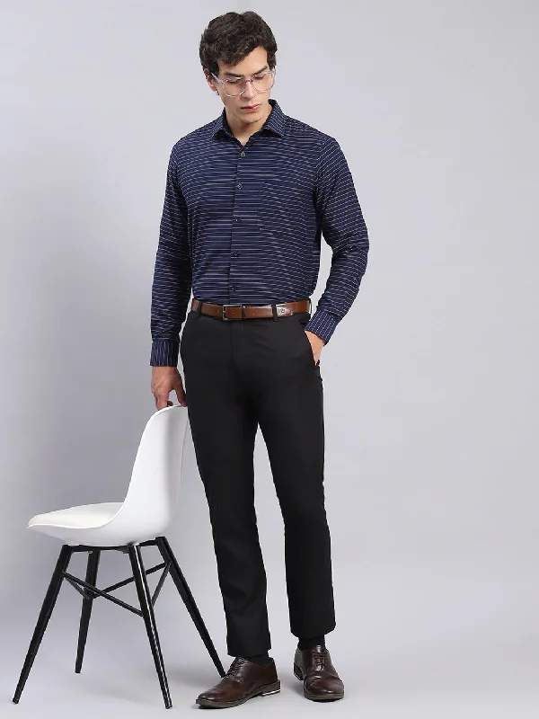 Men Navy Blue Stripe Spread Collar Full Sleeve Shirts