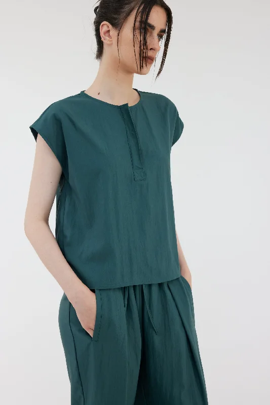 Relaxed Sleeveless Nylon Blouse, Peacock